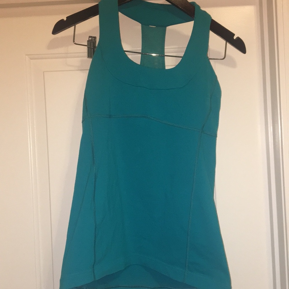 LULULEMON TANK!!